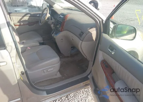 2005 Toyota Sienna Xle from USA, damaged, VIN 5TDZA22C15S381157